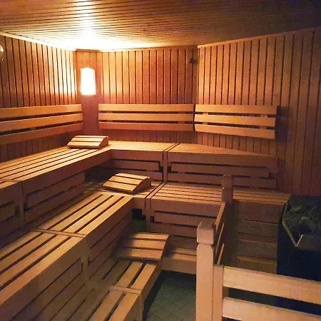 Inselliebe Ruegen Inkl Sauna Und 3h Taeglich Eintritt Ahoi Schwimmbad Apartment *