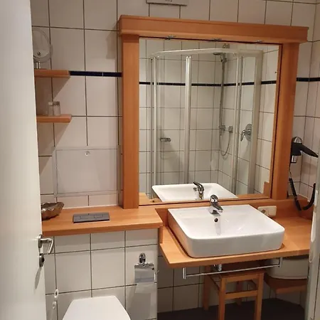 Inselliebe Ruegen Inkl Sauna Und 3h Taeglich Eintritt Ahoi Schwimmbad شقة *