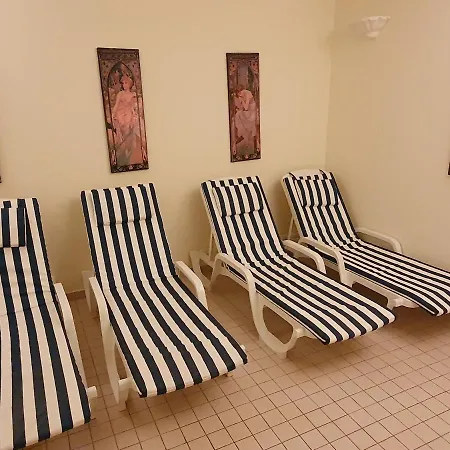 Appartement Inselliebe Ruegen Inkl Sauna Und 3h Taeglich Eintritt Ahoi Schwimmbad *