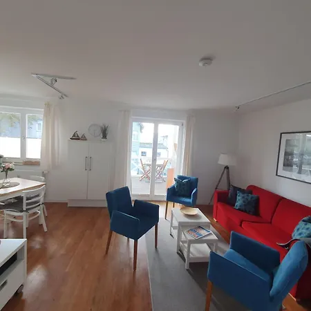 Inselliebe Ruegen Inkl Sauna Und 3h Taeglich Eintritt Ahoi Schwimmbad Appartement *