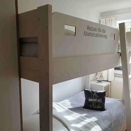 Inselliebe Ruegen Inkl Sauna Und 3h Taeglich Eintritt Ahoi Schwimmbad Appartement Sellin (Rugen)